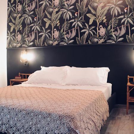 Bed and Breakfast Le Stanze Dello Scirocco CTA Exterior foto