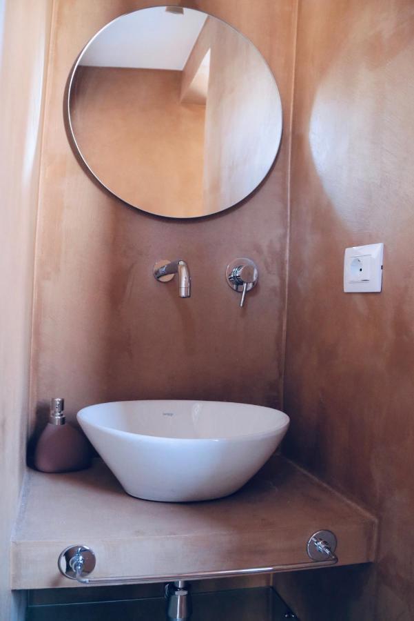 Bed and Breakfast Le Stanze Dello Scirocco CTA Exterior foto